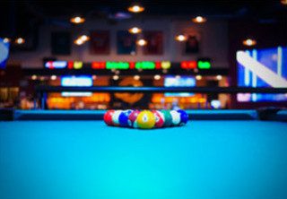 Sell a pool table in Carmel, Indiana